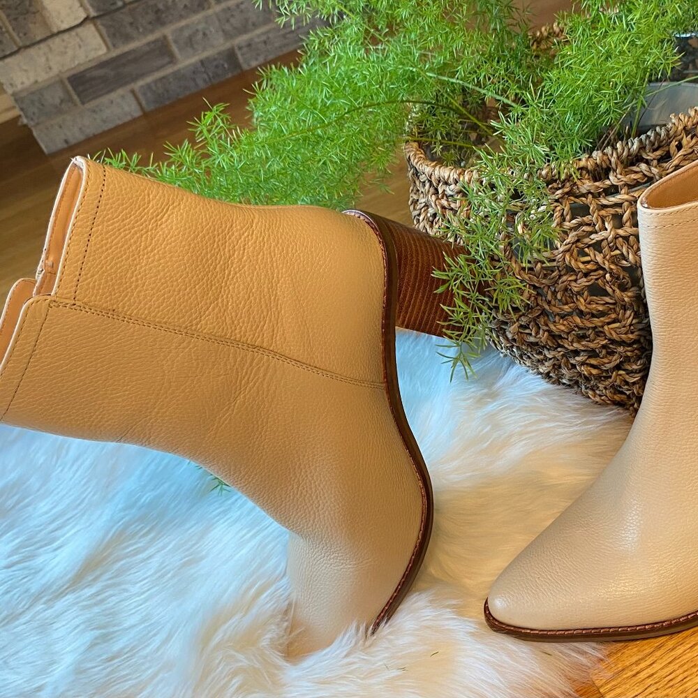 Seychelles Desirable Booties